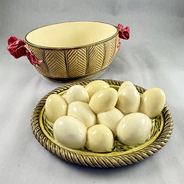 French Majolica Choisy Le Roi Egg Basket & Bows Lidded Tureen For Sale - Image 13 of 18