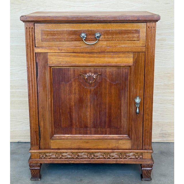 French Art Deco Marble Top Nightstands or Bedside Cabinets in Walnut, 1930, A Pair For Sale - Image 16 of 18