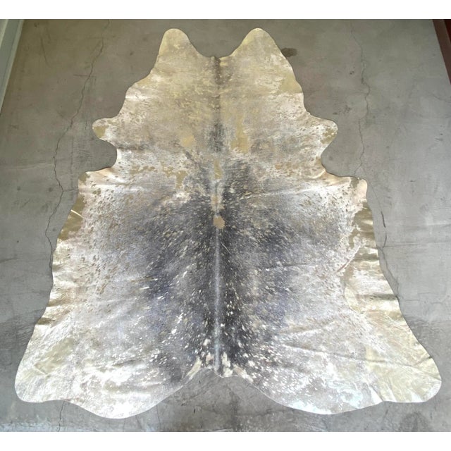 Metal Gold Metallic Brazilian Cowhide Rug 7'6" X 5'3" For Sale - Image 7 of 7