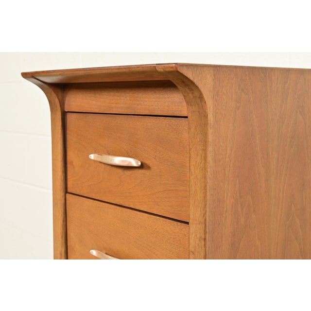 John Van Koert for Drexel Profile Walnut Bachelor Chest or Nightstand, Circa 1960s For Sale - Image 10 of 15