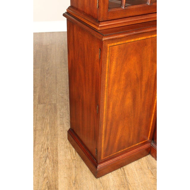 Henkel Harris Georgian Style Inlaid Mahogany Breakfront Bookcase For Sale - Image 13 of 18