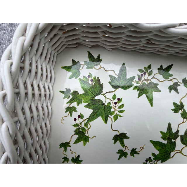 Vintage White Faux Wicker Green Ivy Vine Serving Tray For Sale - Image 11 of 18