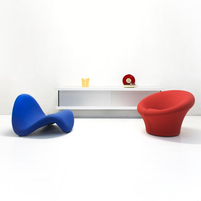 This wall mounted modernist floating sideboard, model D242, was designed by Wim Wilson in 1964 for Castelijn, Netherlands....