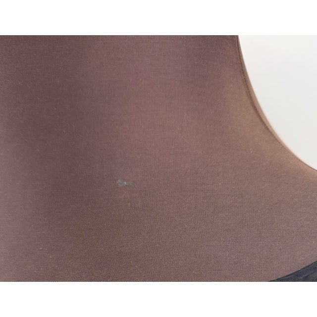 Chinoiserie Famille Rose Porcelain Lamp of Empress With Throne of Dragons For Sale - Image 9 of 10