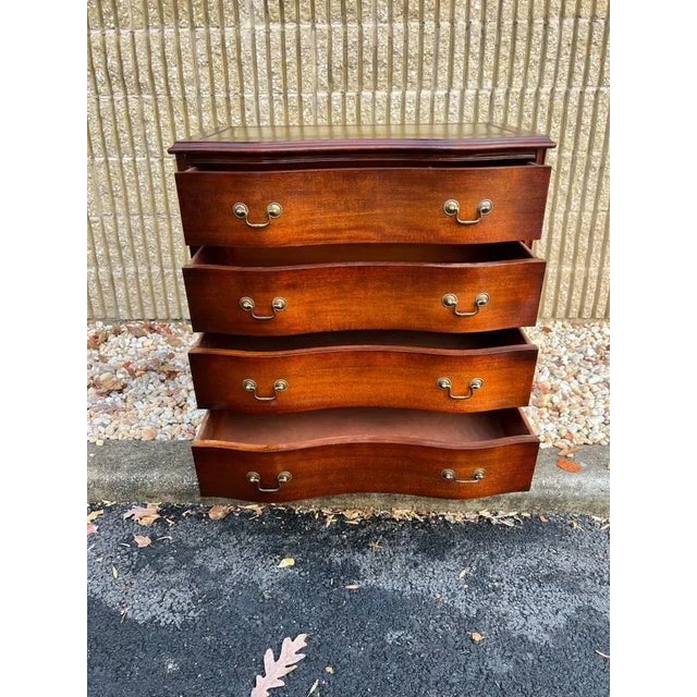 Gemstone Antique Georgian Style Serpentine Front Leather Top Mahogany Four Drawer Chest For Sale - Image 7 of 12