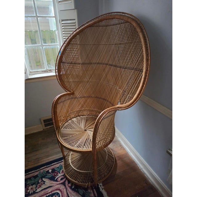1990s Wicker Fan Back Chair For Sale - Image 4 of 10