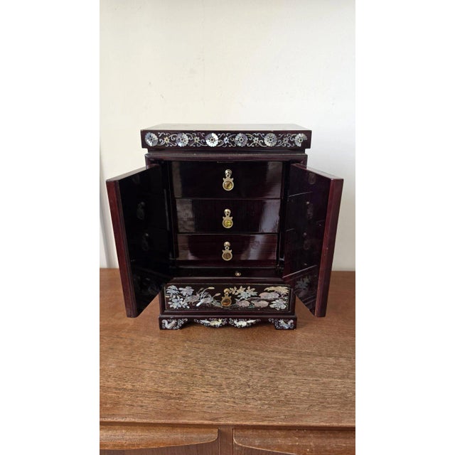 Late 20th Century Vintage Chinese Mother of Pearl Jewelry Cabinet Lacquer Wood Inlaid Peacock Bird Miniature Chest Drawers Asian Decor For Sale - Image 5 of 12