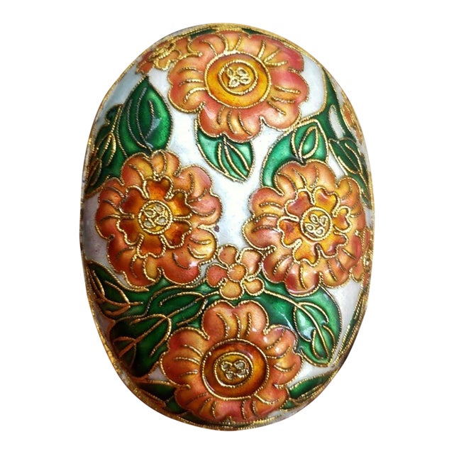 Vintage Cloisonné Enamel Oval Trinket Box – White Ground With Red Floral Motif, Silver-Blue Interior For Sale