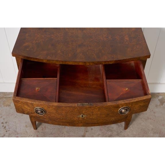 English 19th Century English Burl Veneered 3-Drawer Chest With Ring Pulls For Sale - Image 3 of 11