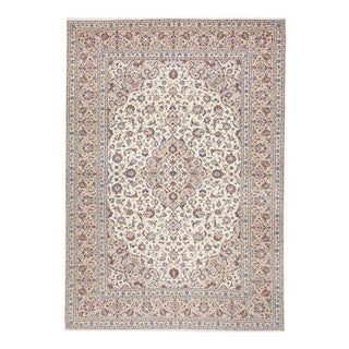 Middle Eastern Hand-Knotted Rug in Virgin Wool For Sale