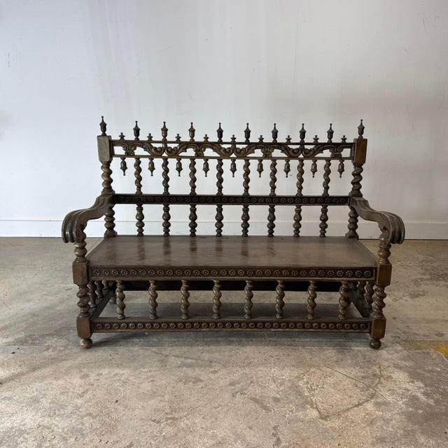 Late 19th Century Renaissance Revival Walnut Settee For Sale - Image 4 of 7
