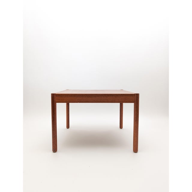 Rare side table from Denmark The table is made of solid teak Beautiful grain and high -quality execution