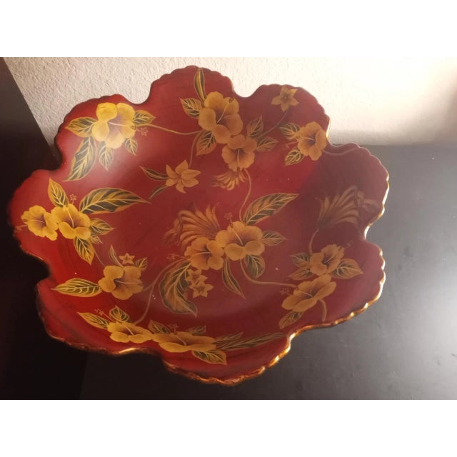 Contemporary 1970s Raymond Waites Toyo Ceramic Hand Painted Pedestal Decorative Bowl For Sale - Image 3 of 6