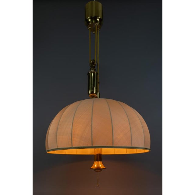 1980s Large Brass and Fabric Lampshade Five-Light Adjustable Height Pendant Lamp, 1980s For Sale - Image 5 of 18