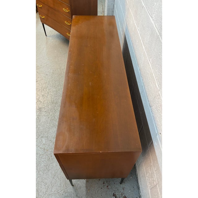 1960s Heywood Wakefield Contessa Series Mid-Century Lowboy Dresser For Sale - Image 11 of 13