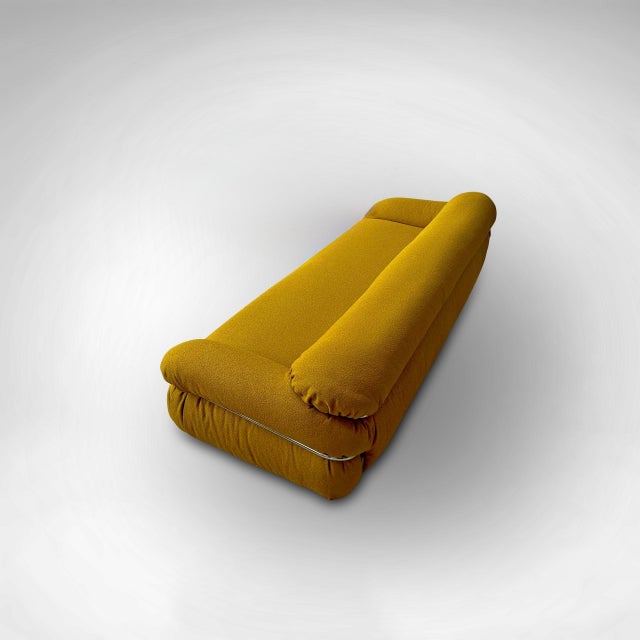 Yellow Bouclé Sesann Sofa by Gianfranco Frattini for Cassina, 1970s For Sale - Image 11 of 11