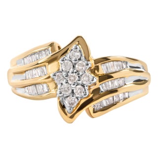 10K Yellow Gold 1/2 Cttw Round And Baguette-cut Diamond Cluster Head and Channel Set Shank Ring (H-I Color, I1-I2 Clarity) - Ring Size 7 For Sale