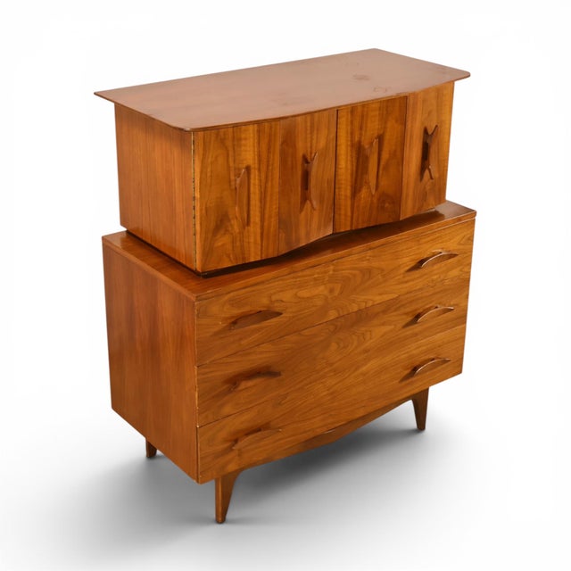 Wood Young Manufacturing Sculptural Vintage Mid Century Modern Highboy Dresser C. 1960s, Attributed For Sale - Image 7 of 17