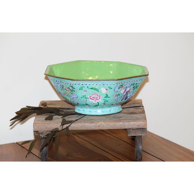 Chinese Large 9.5" Antique Octagonal Canton Enamel Cloisonne Bowl For Sale - Image 3 of 8
