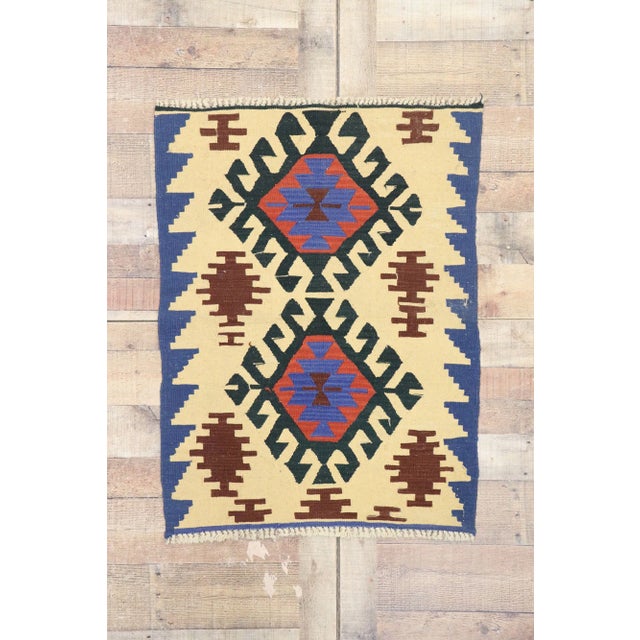 Beige Vintage Persian Shiraz Kilim Rug - 02'08 X 03'06 For Sale - Image 8 of 9