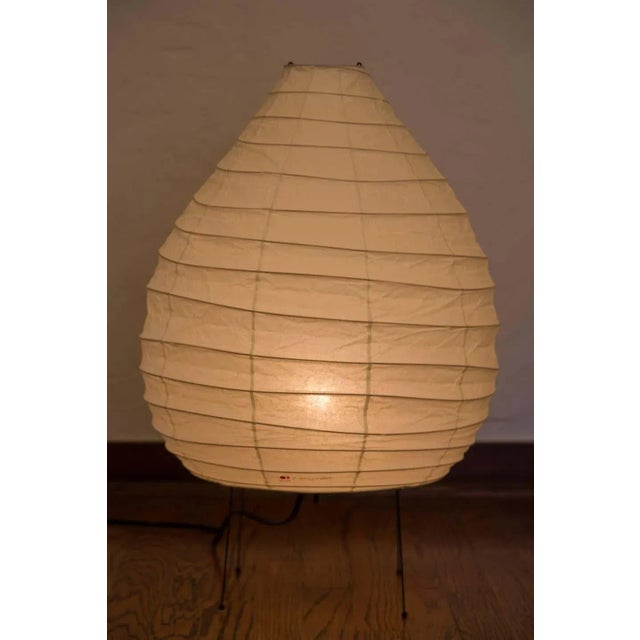 White Akari Model 22n Light Sculpture by Isamu Noguchi For Sale - Image 8 of 12
