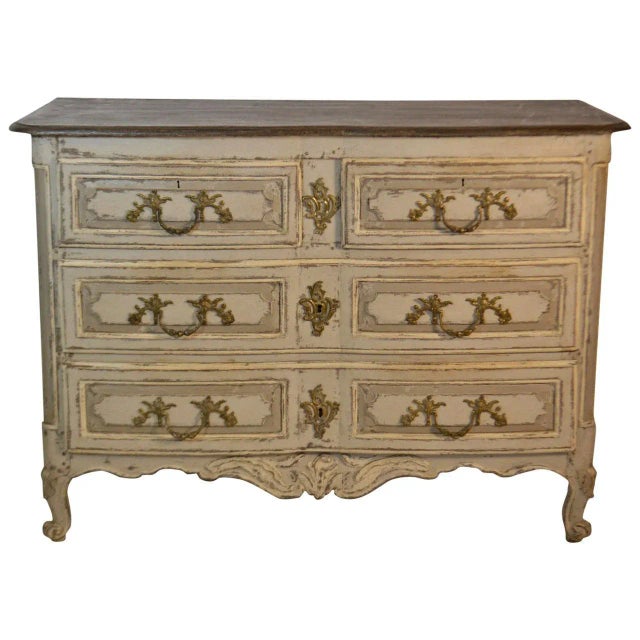 Wood 18th Century Louis XV Commode For Sale - Image 7 of 7