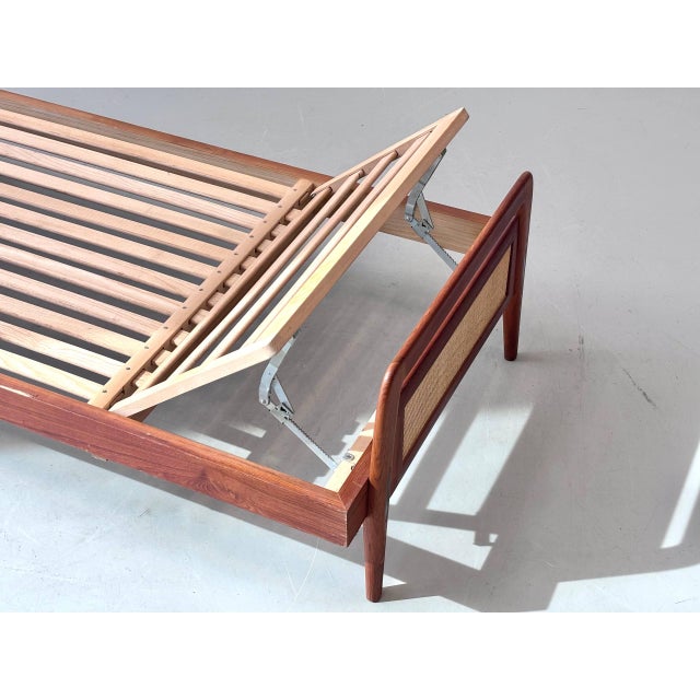 Swiss Form Teak Bed with Rattan Weave, Switzerland, 1950s For Sale - Image 16 of 17