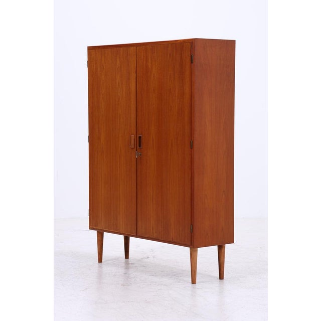 Vintage Danish Teak Linen Cabinet by Børge Mogensen, 1960s For Sale - Image 13 of 14