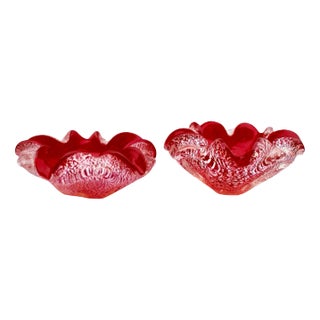 Red Sommerso Murano Glass Bowls with Silver Flecks & Rippled Edge, Set of 2 For Sale