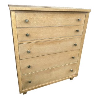 Kent-Coffey Mid 20th Century Limed Oak 'The Captor' Limed Oak 5-Drawer Chest of Drawers - 38" W 20" D 46.5 H For Sale