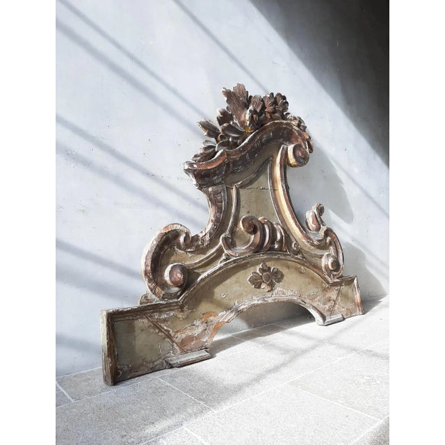 Large Rococo Carved Wood Supra Porte Ornament, Italy, 1700s For Sale - Image 5 of 10