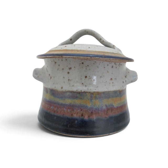 Ralph Lodewick, Pacific NW studio pottery jar with lid. Medium crock jar, round shape with handles in stoneware with...