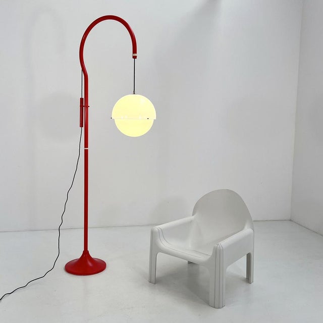 Red Model 4055 Floor Lamp attributed to Luigi Bandini Buti for Kartell, 1960s For Sale - Image 6 of 12