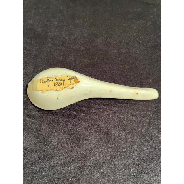 Rose Medallion Chinese Qing Porcelian Soup Spoon, Circa 1830 For Sale - Image 4 of 10