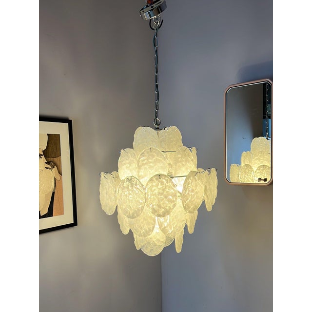 White and Silver Chandelier with Acrylic Glass Panels For Sale - Image 9 of 11