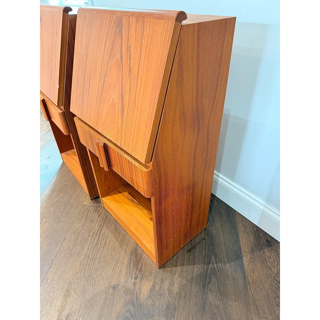Vintage Danish Modern Teak Nightstands – Pair by Nordisk Andels-Eksport (Denmark), A Pair For Sale - Image 11 of 17
