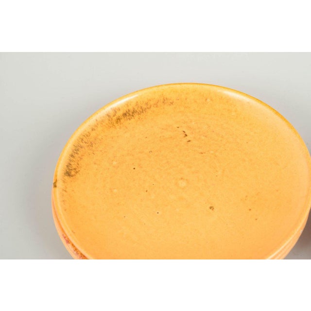 Uranium Glazed Ceramic Plates from Kähler, Denmark, 1930s, Set of 6 For Sale - Image 3 of 5