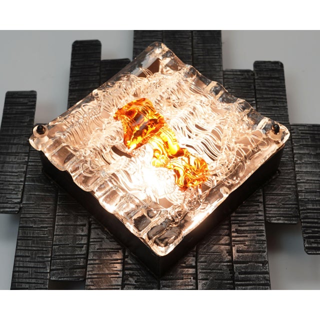 Mid-Century Modern Brutalist Style Wall Lamp in Wrought Iron and Glass, 1970s For Sale - Image 6 of 13