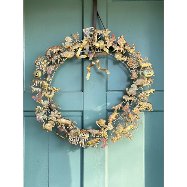 Figurative Late 20th Century Large Petites Choses All-Seasons Brass Wreath Dresden Easter Christmas Halloween Etc. For Sale - Image 3 of 17