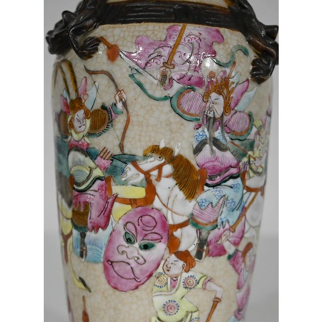 Antique Chinese Vase in Porcelain from Nankin For Sale - Image 11 of 15