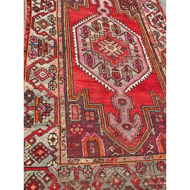 Vintage Rustic Wool Hamadan Rug, 1950s For Sale - Image 16 of 18