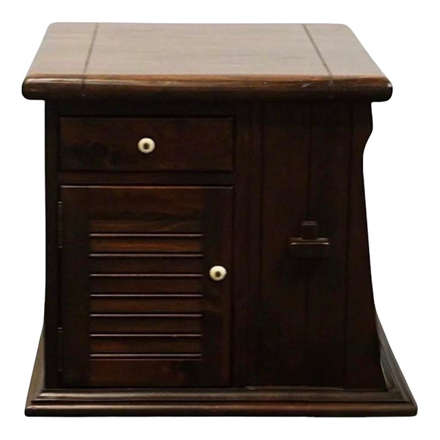 1980s Ethan Allen Antiqued Pine Old Tavern Accent Storage Bookcase End Table For Sale