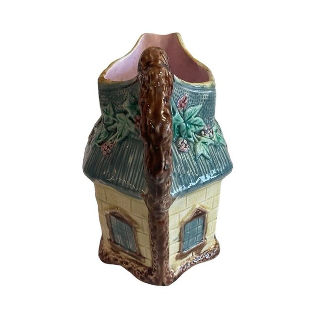 Majolica Early 20th Century Yellow and Blue Cottage Majolica Jug For Sale - Image 4 of 8