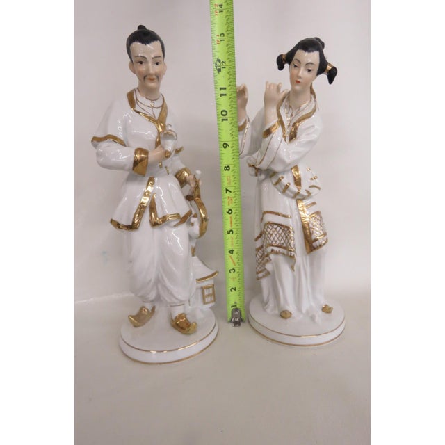 Andrea by Sadek 2 Porcelain Figures 6818 White and Gold Trim Made in Japan 4824b For Sale - Image 14 of 18