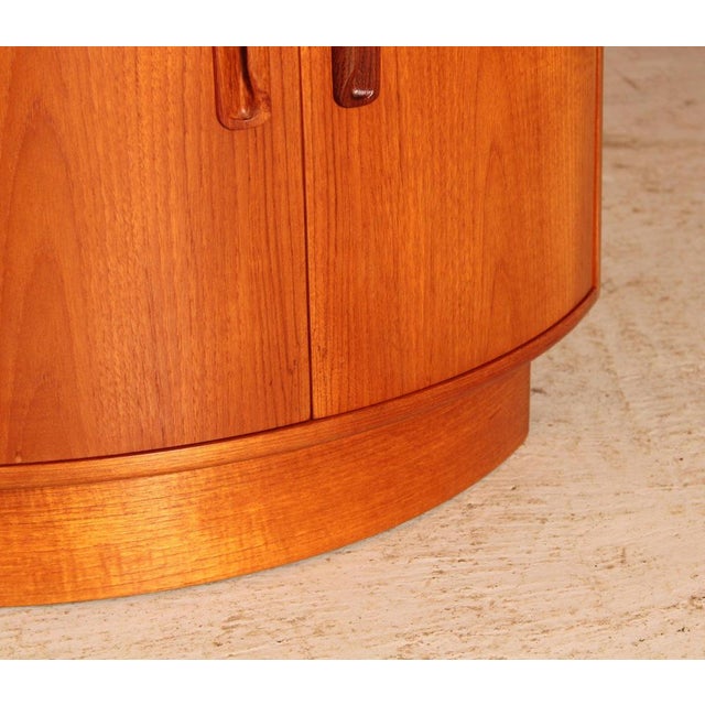 1970s Mid-Century Fresco Corner Cabinet from G-Plan, 1970s For Sale - Image 5 of 10