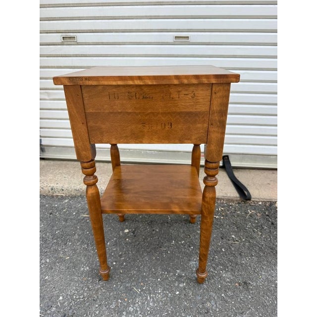 Vintage Ethan Allen Heirloom Nutmeg Maple Wood Side Table For Sale - Image 12 of 15
