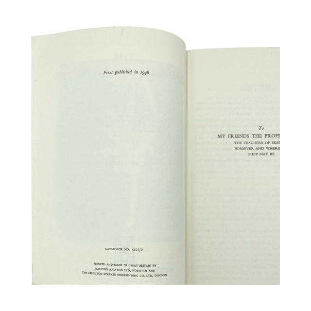 Mid-Century Modern The Complete Figure Skater by T.D. Richardson 1948 Hardcover Book 1st Edition For Sale - Image 3 of 12