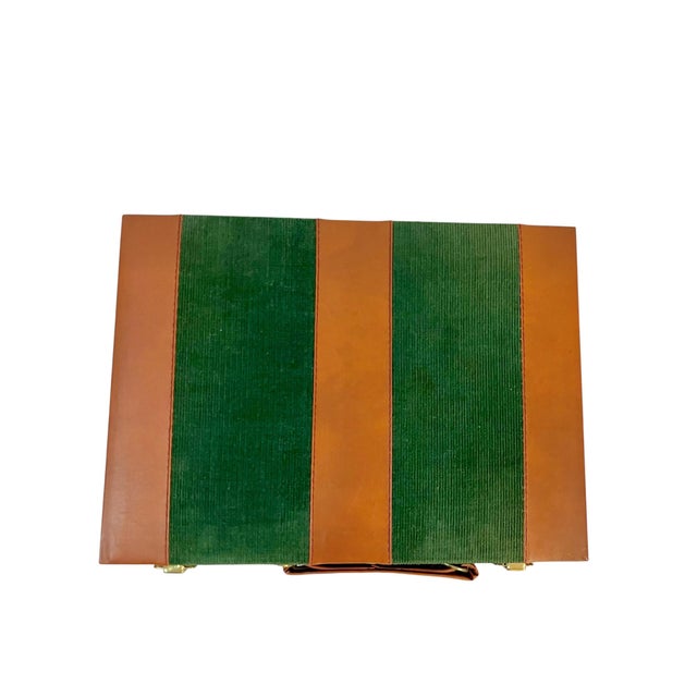 Vintage Mid-Century Green and Brown Striped Backgammon Game Set in Travel Case For Sale - Image 12 of 17