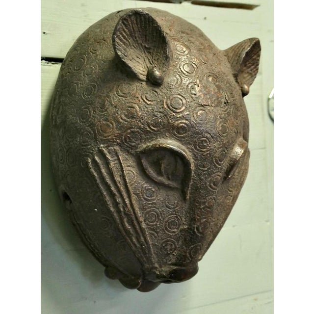 Large African Benin Bronze Leopard's Head, 1950 For Sale - Image 6 of 9