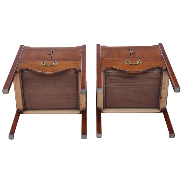 Antique Georgian Revival Mahogany Bedside Tables, 1950s, Set of 2 For Sale - Image 10 of 12